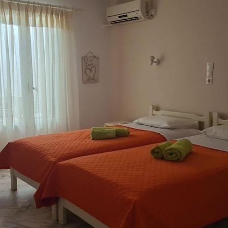 Irene Rooms Naousa Parou エクステリア 写真