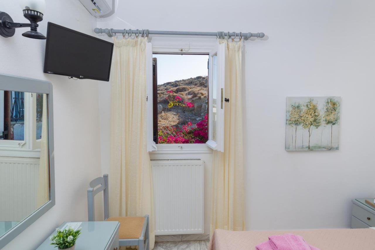 Irene Rooms Naousa Parou エクステリア 写真